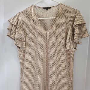 Adrianna Papell Cream and Black Ruffle Sleeve Midi Top